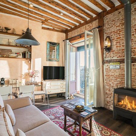 1851: Exceptional 19Th Century Studio In Madrid Exterior photo