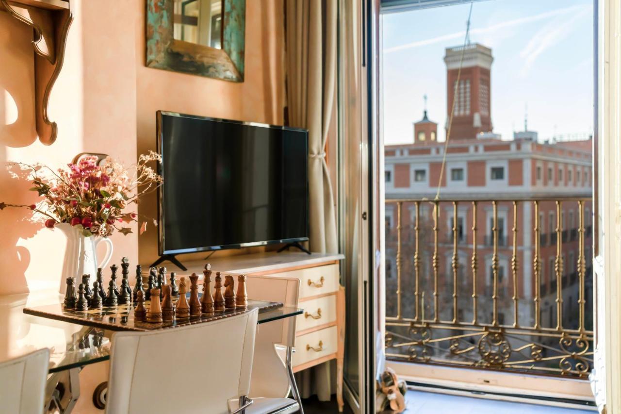 1851: Exceptional 19Th Century Studio In Madrid Exterior photo