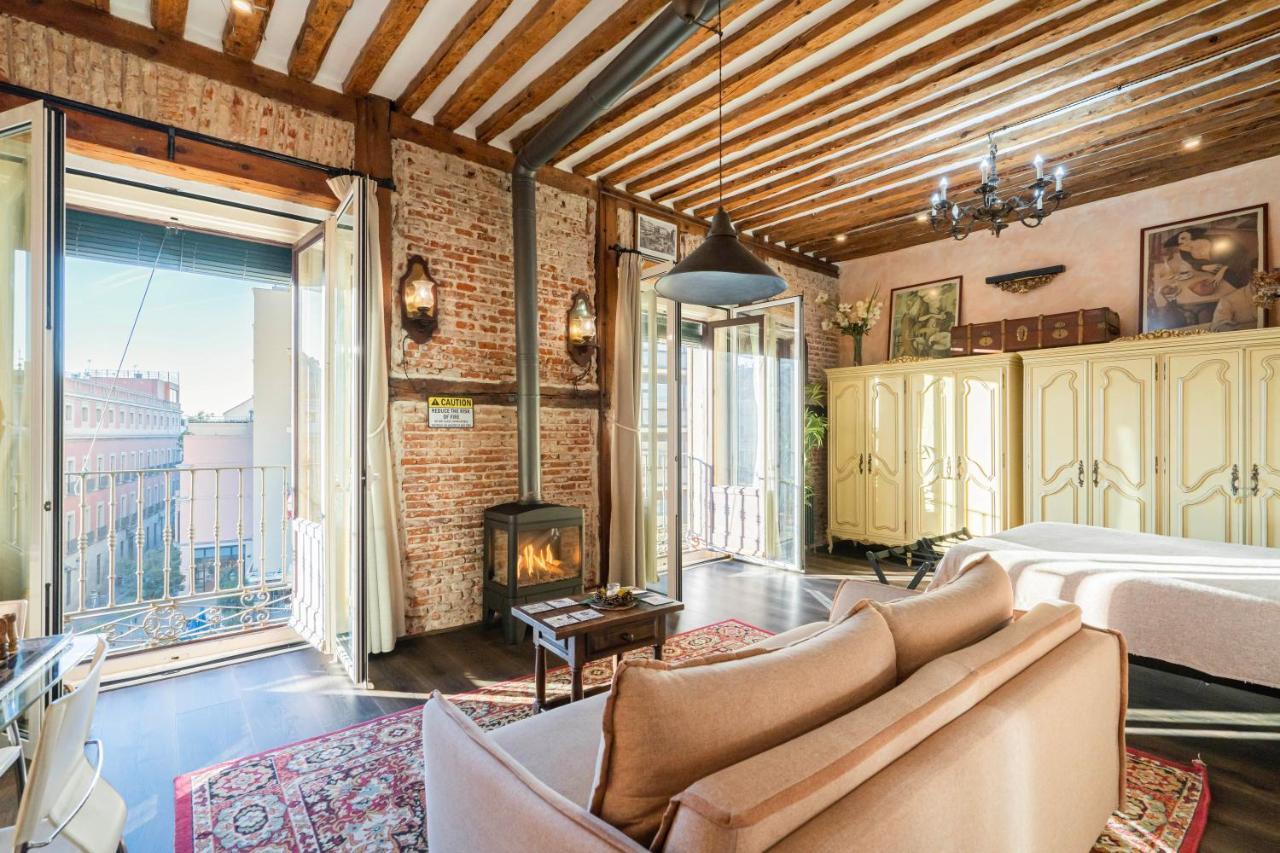 1851: Exceptional 19Th Century Studio In Madrid Exterior photo